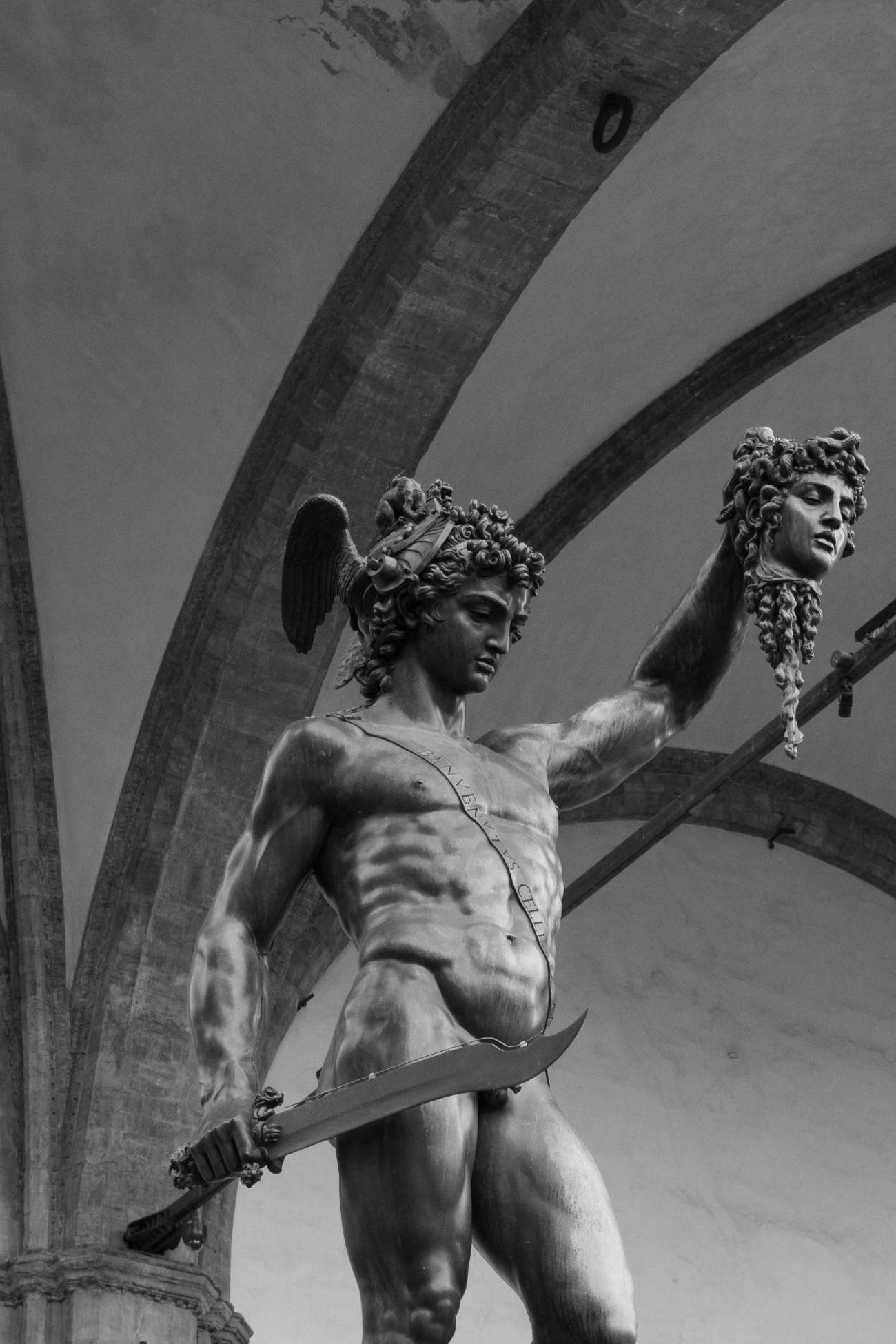 Persée brandissant la tête de Méduse, statue de Cellini